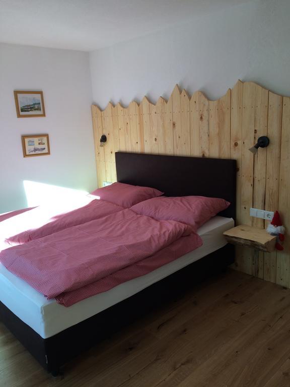 Chasa Chalur Apartment Fliess Luaran gambar